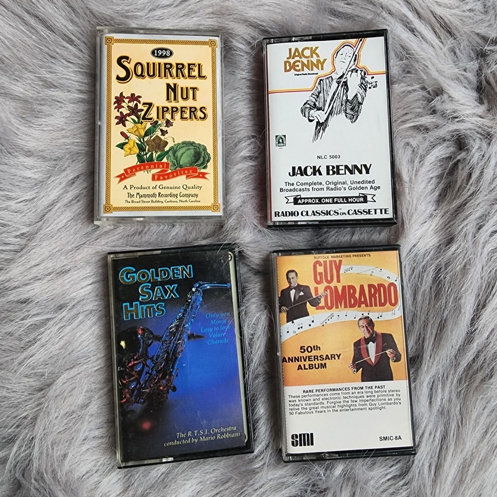 Vintage lot‎ of 4 Jazz music cassette tapes Jack Benny, Guy Lombardo, Golden Sax